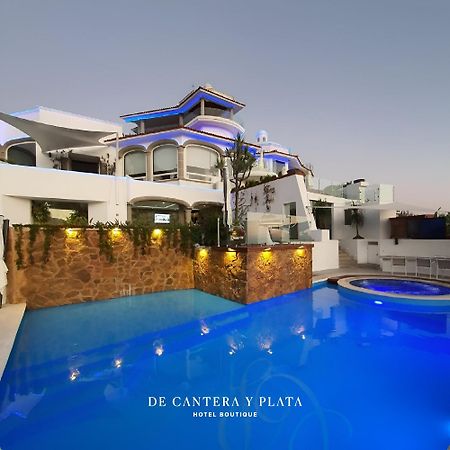 De Cantera Y Plata Hotel Boutique 塔斯科·德·阿拉尔孔 外观 照片