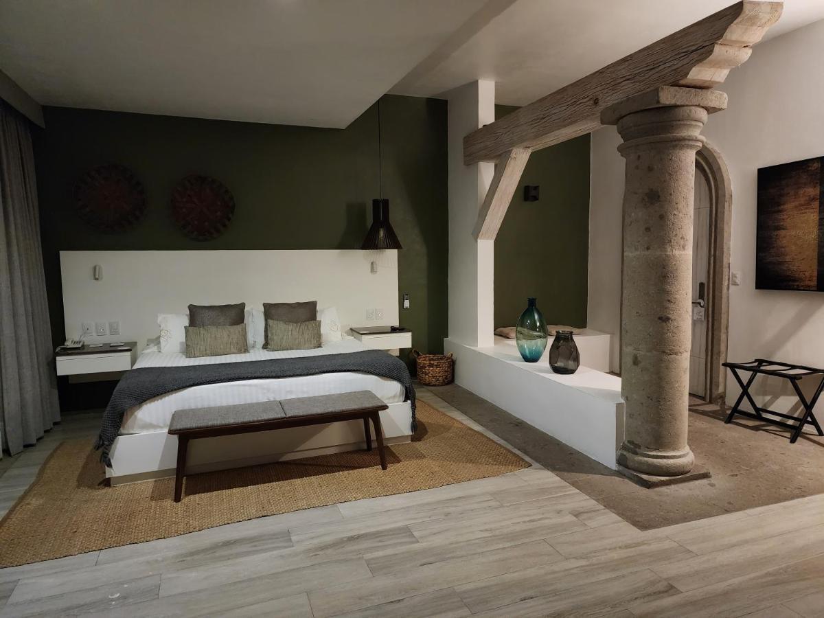 De Cantera Y Plata Hotel Boutique 塔斯科·德·阿拉尔孔 外观 照片