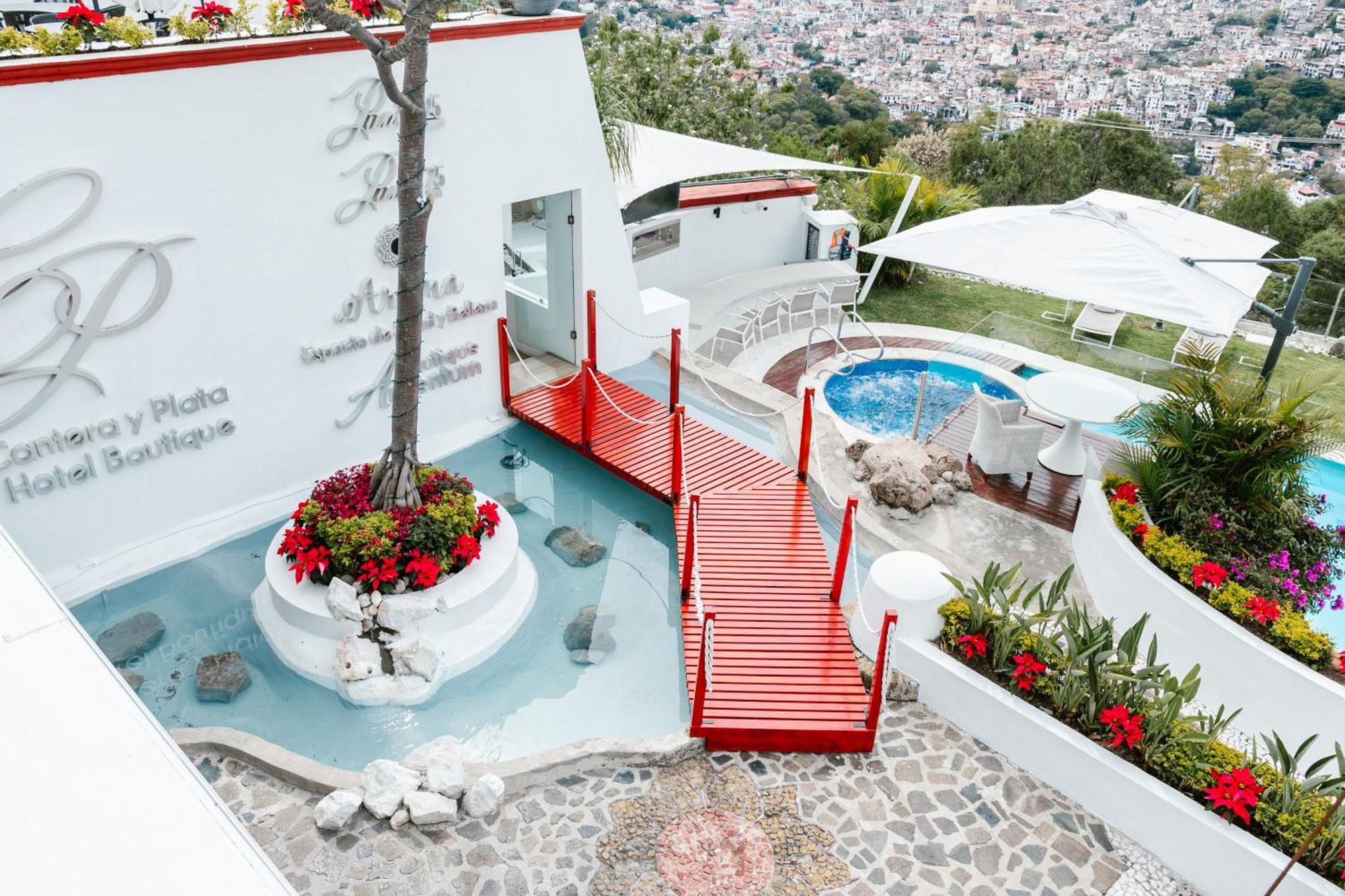 De Cantera Y Plata Hotel Boutique 塔斯科·德·阿拉尔孔 外观 照片