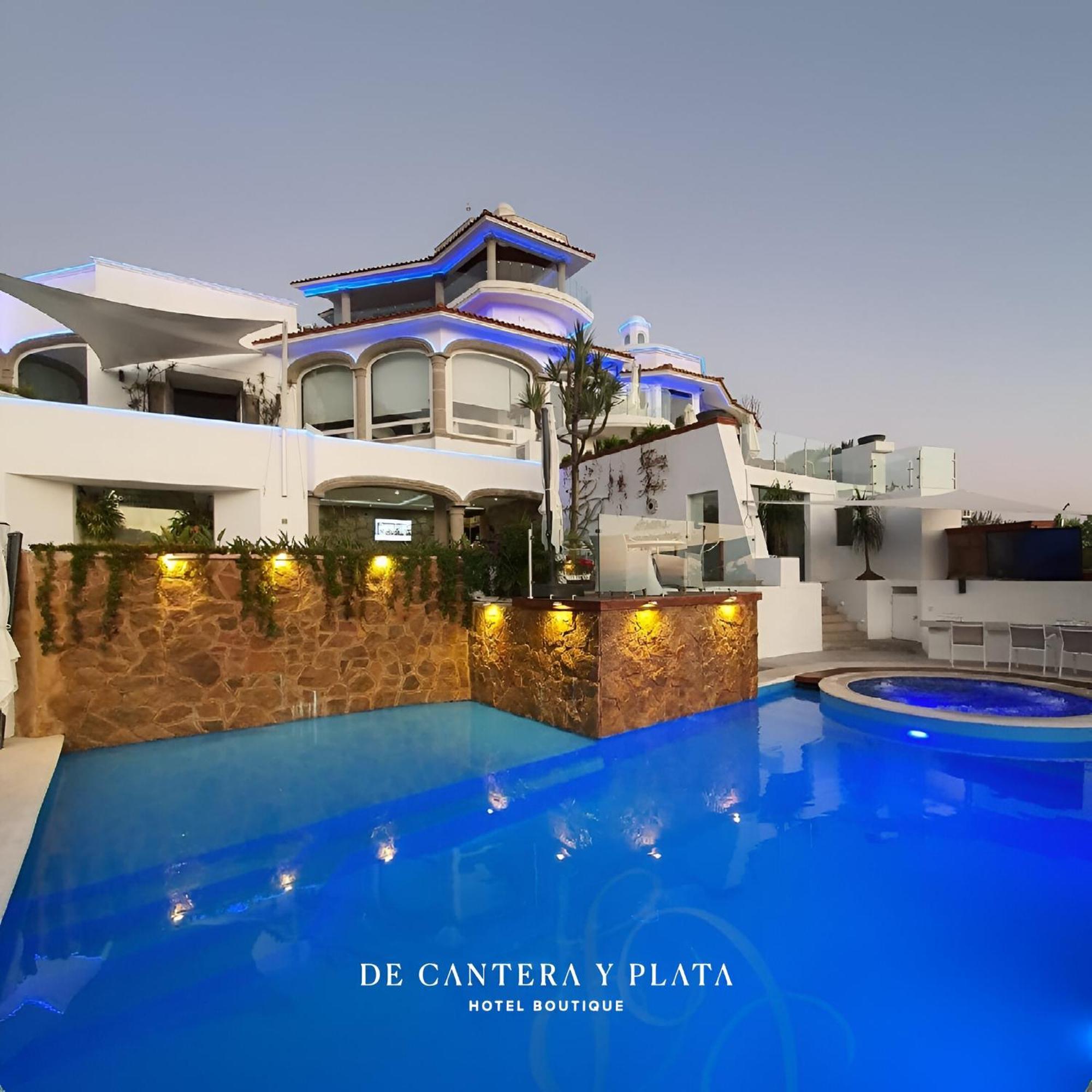 De Cantera Y Plata Hotel Boutique 塔斯科·德·阿拉尔孔 外观 照片