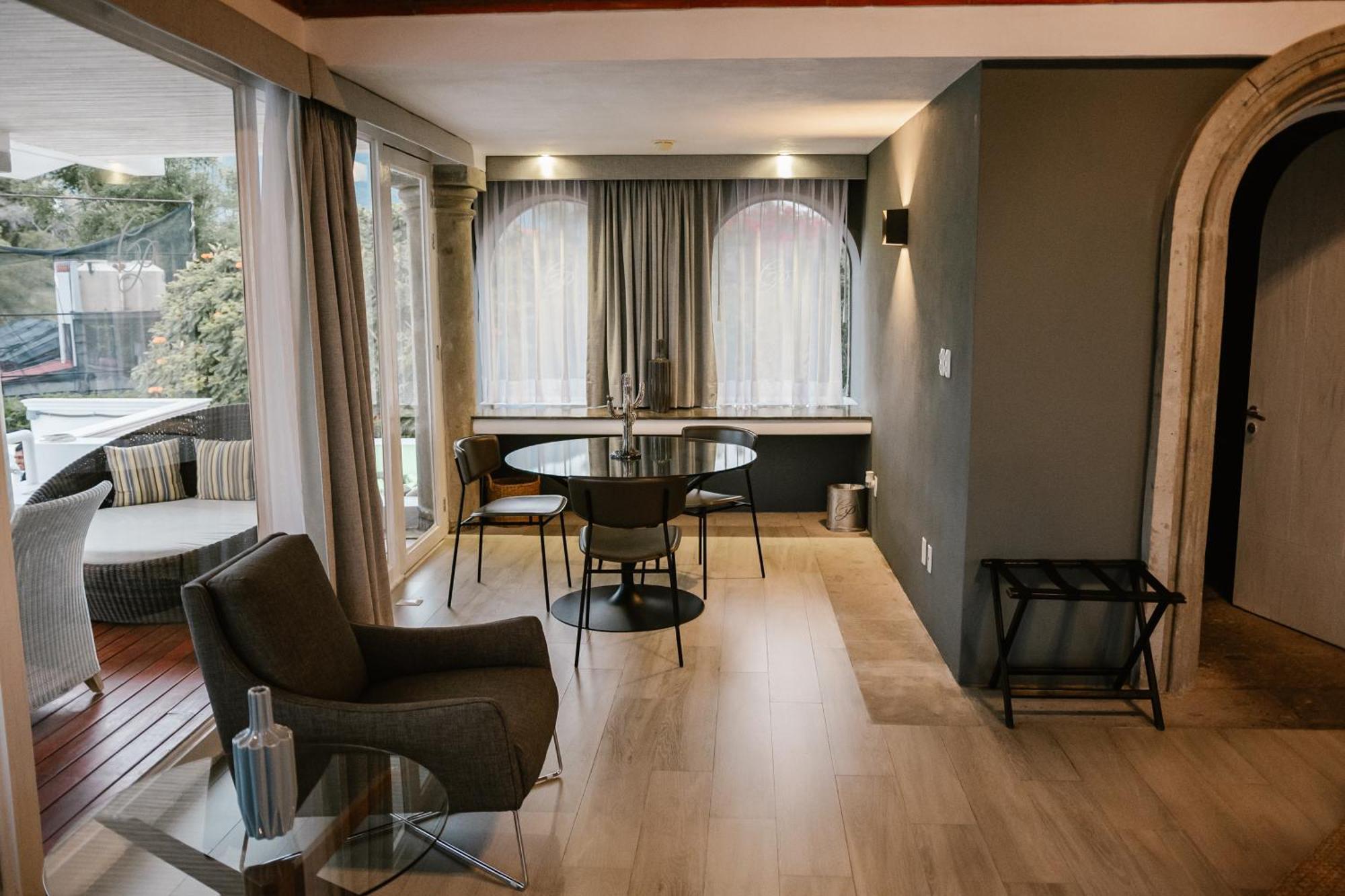 De Cantera Y Plata Hotel Boutique 塔斯科·德·阿拉尔孔 外观 照片